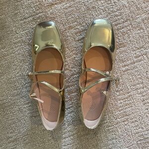 Shoes-gold Mary Jane flats